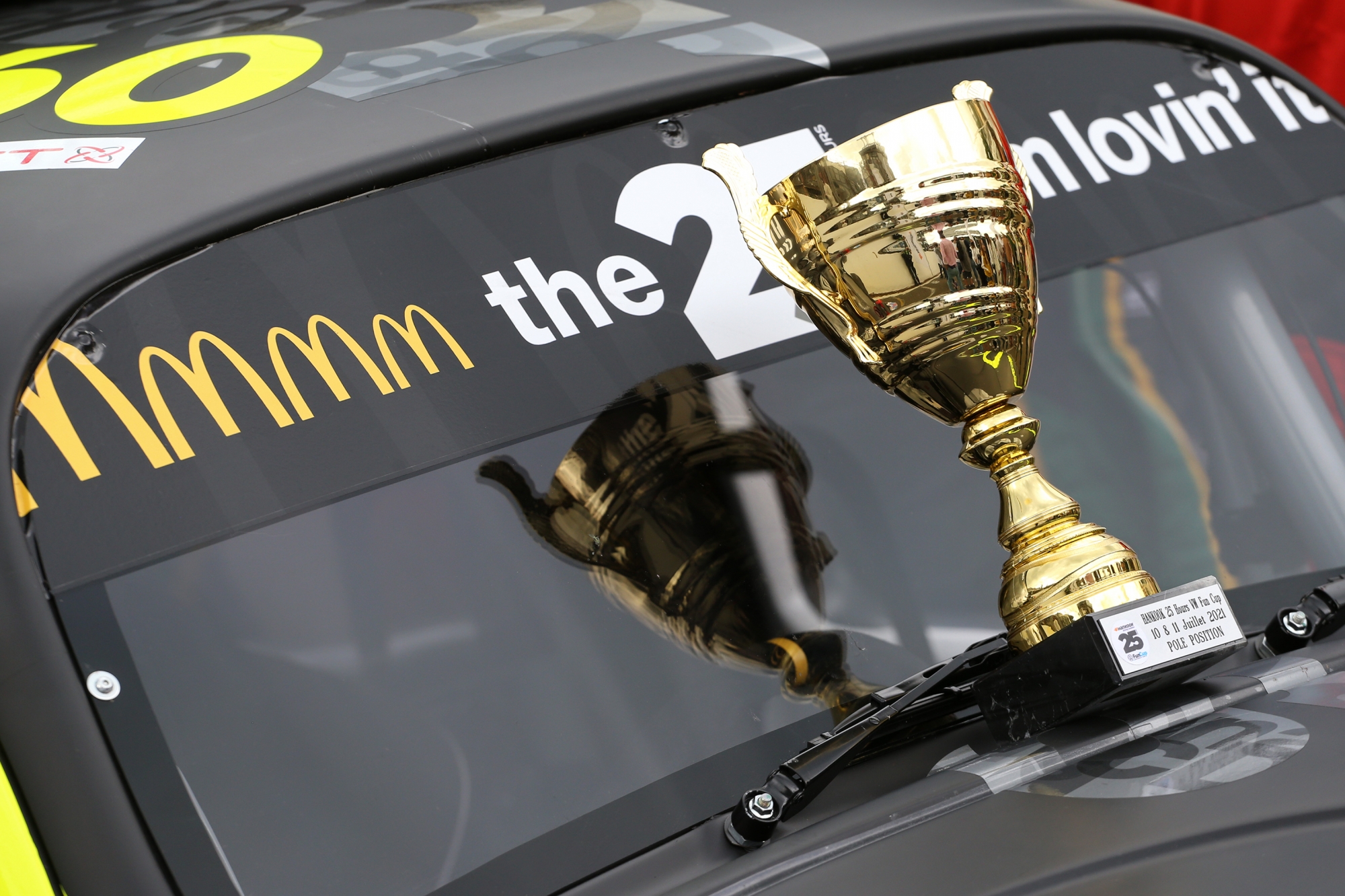 image 0 - Race in de VW Fun Cup dankzij het presentatiedossier van Kronos Events