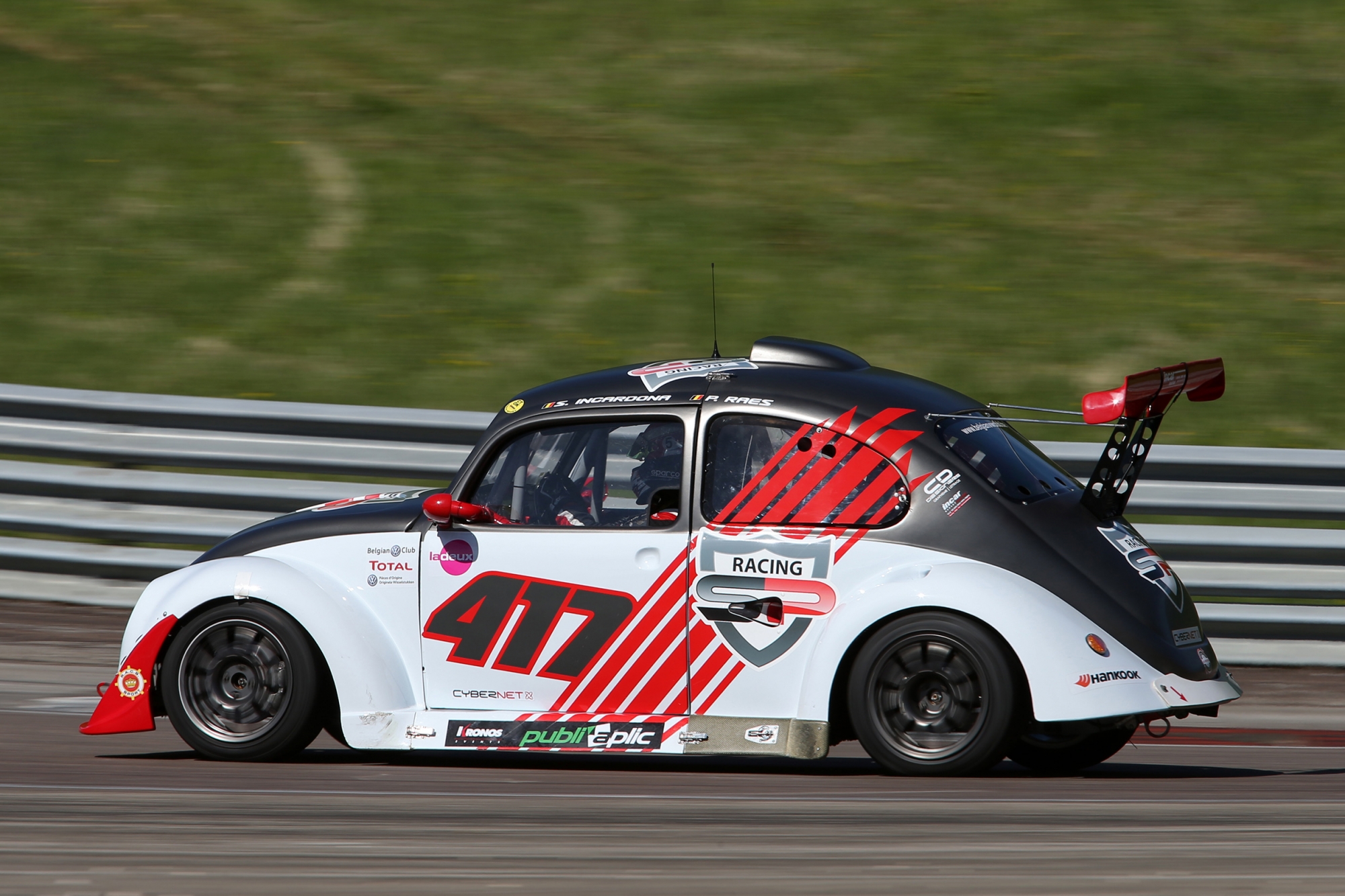 image 1 - Eerste pole posities voor Mathieu Detry (Jac Motors) en SP Racing in Dijon